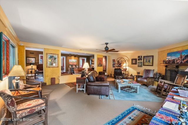 3004 Colonial Hill Rd, Louisville, KY 40205