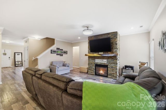 14525 Glenduff Place, Charlotte, NC 28278