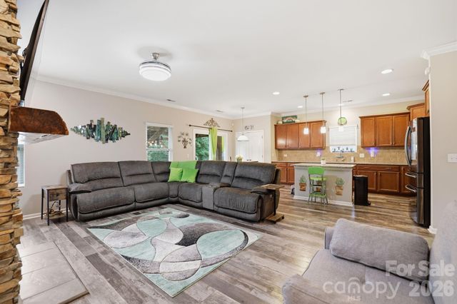 14525 Glenduff Place, Charlotte, NC 28278