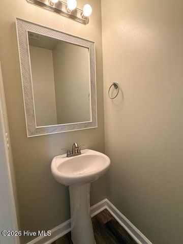 382 Frisco Way, Holly Ridge, NC 28445