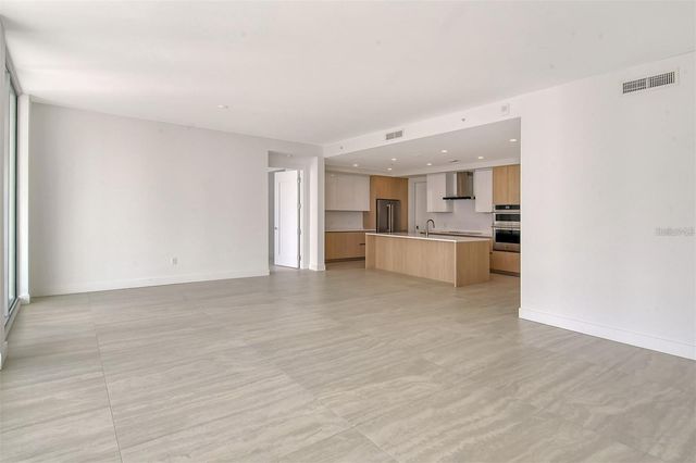 301 QUAY COMMONS 1011, Sarasota, FL 34236