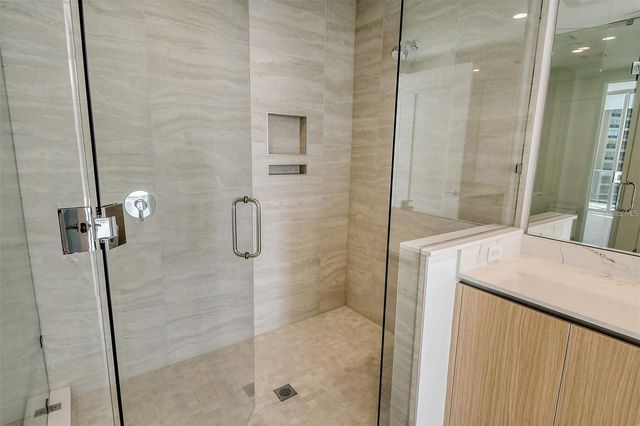 301 QUAY COMMONS 1011, Sarasota, FL 34236