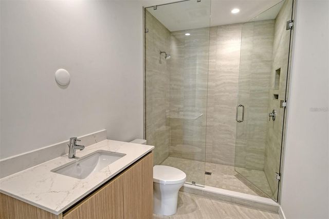 301 QUAY COMMONS 1011, Sarasota, FL 34236