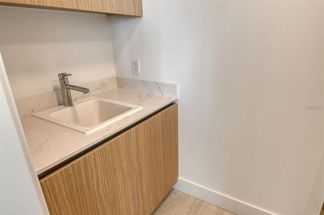 301 QUAY COMMONS 1011, Sarasota, FL 34236