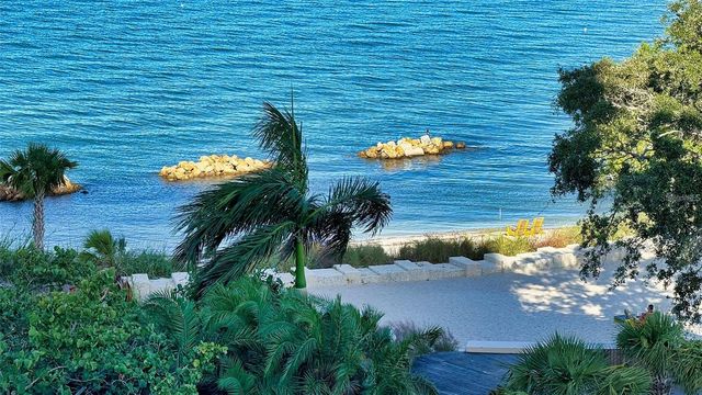 301 QUAY COMMONS 1011, Sarasota, FL 34236