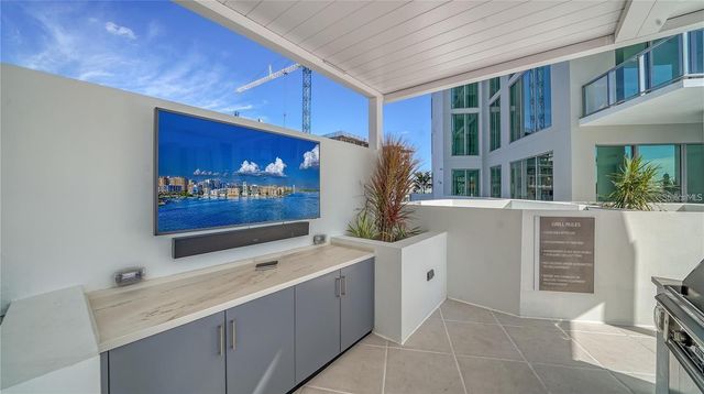 301 QUAY COMMONS 1011, Sarasota, FL 34236