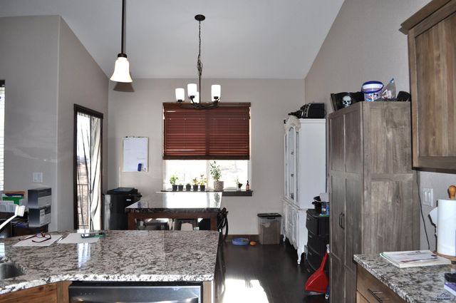 3029 HOEFER AVE, Rapid City, SD 57701