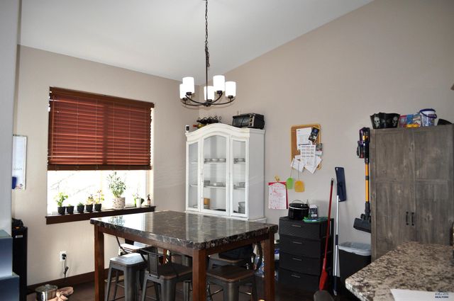 3029 HOEFER AVE, Rapid City, SD 57701