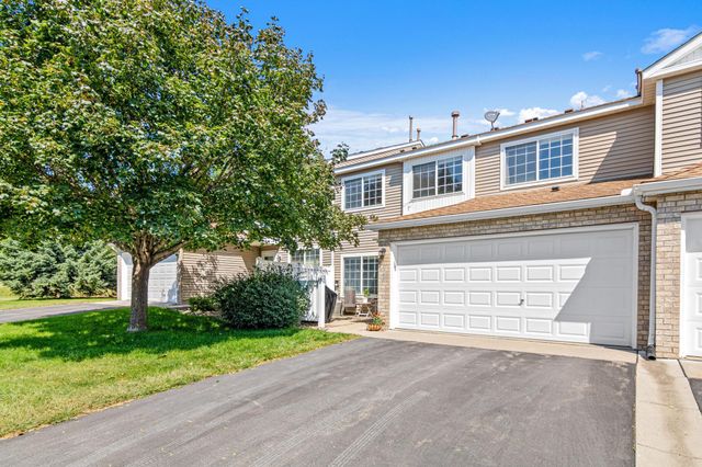 15784 Flackwood Trail 95, Apple Valley, MN 55124