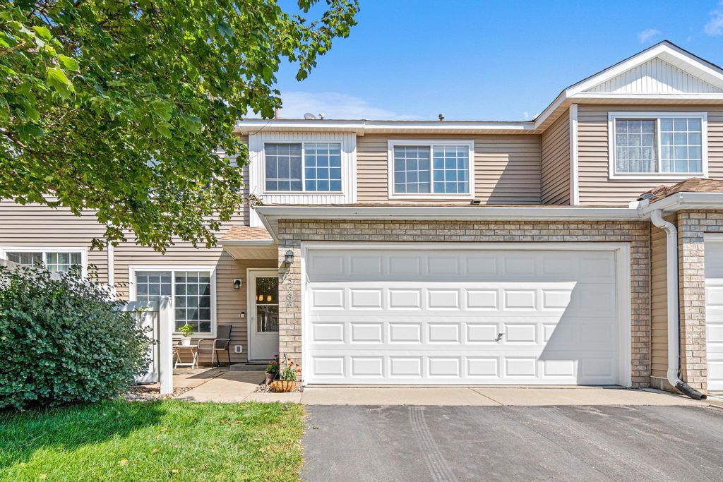15784 Flackwood Trail 95, Apple Valley, MN 55124 — photo 2