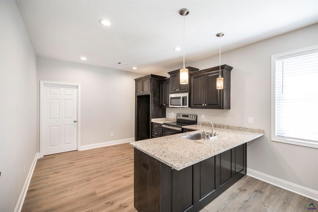 141 Rolling Woods Circle, Warner Robins, GA 31088