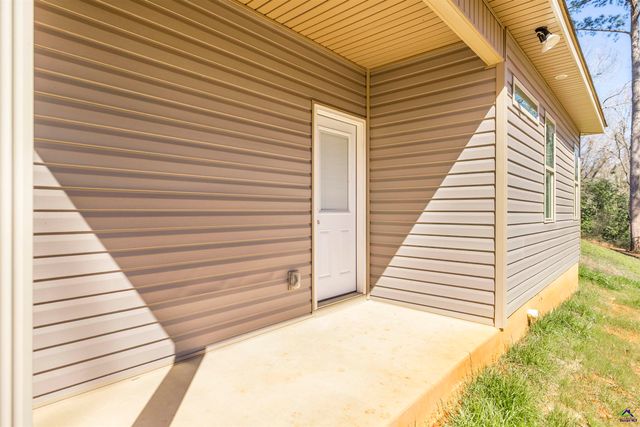 141 Rolling Woods Circle, Warner Robins, GA 31088