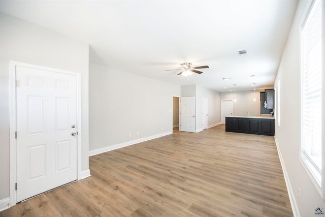 141 Rolling Woods Circle, Warner Robins, GA 31088