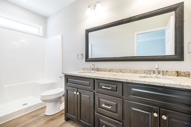 141 Rolling Woods Circle, Warner Robins, GA 31088