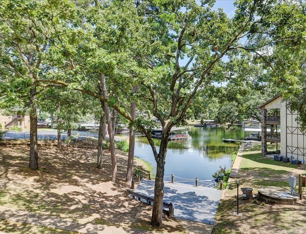 1137 Twin Points Rd Road H, Hot Springs, AR 71913