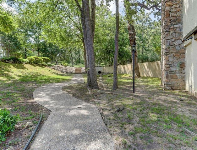 1137 Twin Points Rd Road H, Hot Springs, AR 71913