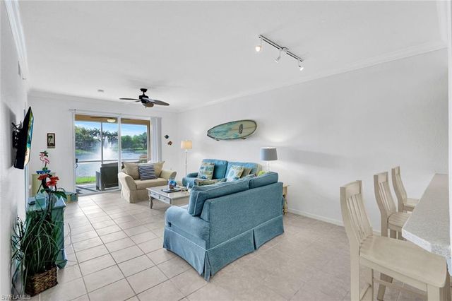 8270 Pathfinder LOOP 815, Fort Myers, FL 33919