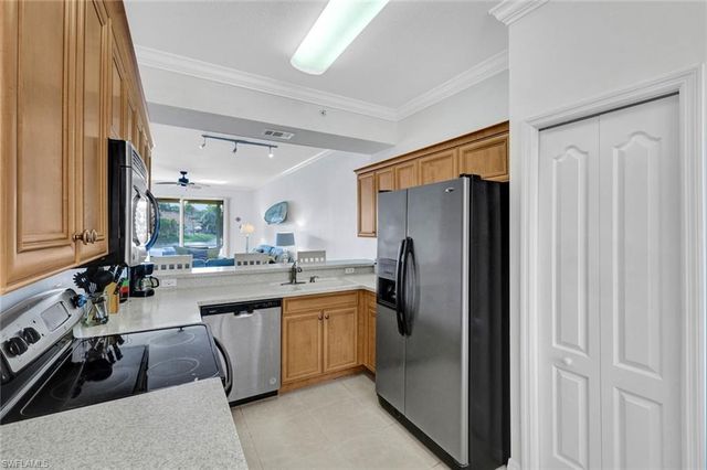 8270 Pathfinder LOOP 815, Fort Myers, FL 33919