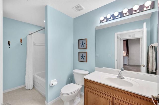 8270 Pathfinder LOOP 815, Fort Myers, FL 33919
