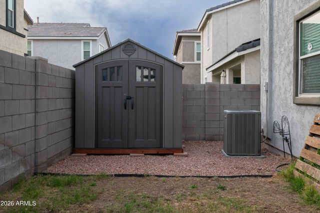 1903 W 21st Avenue, Apache Junction, AZ 85120