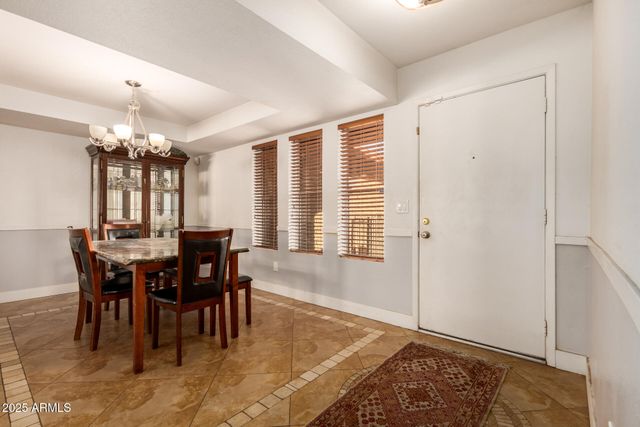 2202 E HAMPTON Avenue, Mesa, AZ 85204