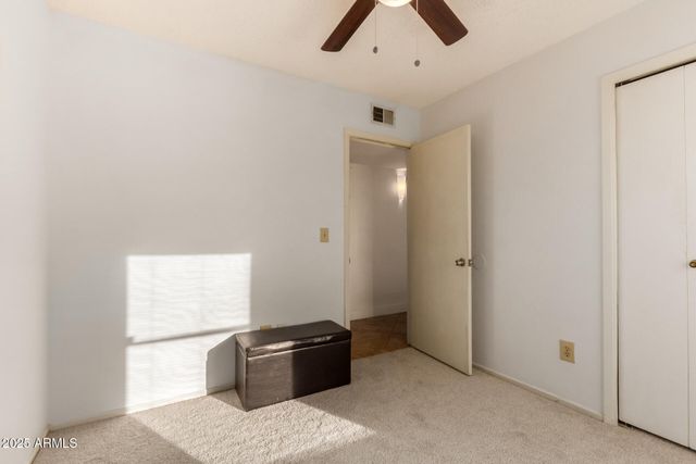 2202 E HAMPTON Avenue, Mesa, AZ 85204