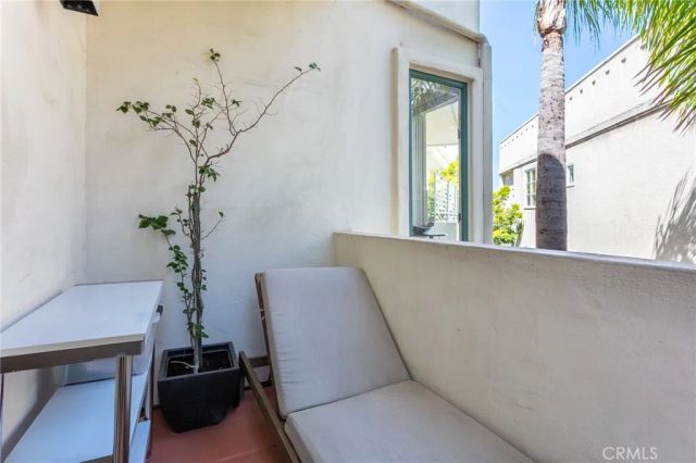 15500 W Sunset 301, Pacific Palisades, CA 90272