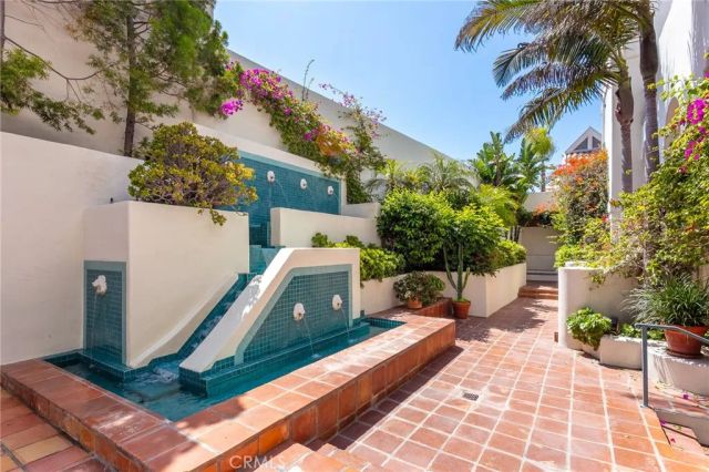 15500 W Sunset 301, Pacific Palisades, CA 90272