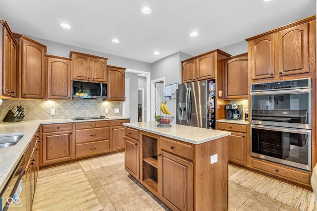 5010 Cabrillo Drive, Plainfield, IN 46168