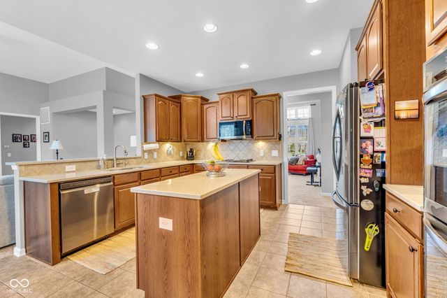 5010 Cabrillo Drive, Plainfield, IN 46168