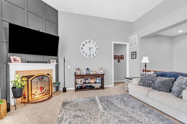 5010 Cabrillo Drive, Plainfield, IN 46168