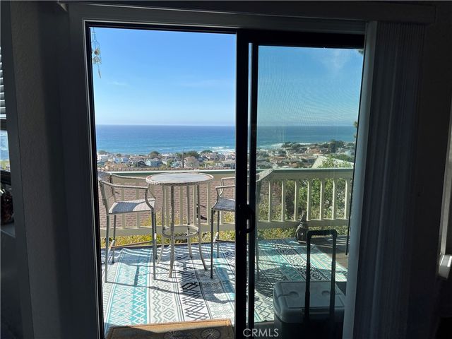 1833 Ogden Drive, Cambria, CA 93428