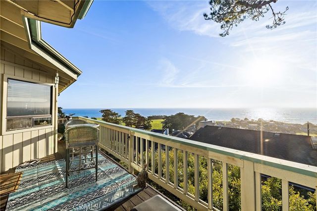 1833 Ogden Drive, Cambria, CA 93428