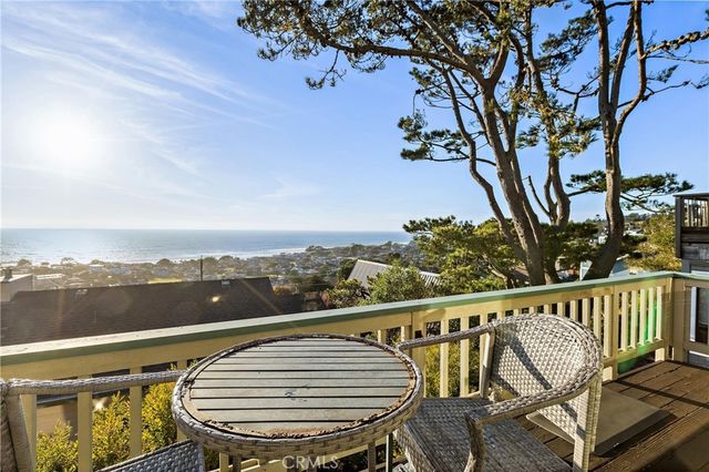 1833 Ogden Drive, Cambria, CA 93428