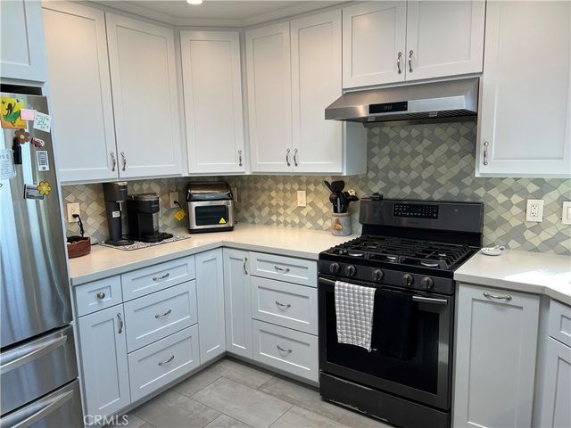 1833 Ogden Drive, Cambria, CA 93428