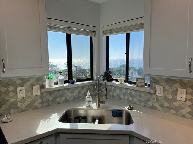 1833 Ogden Drive, Cambria, CA 93428