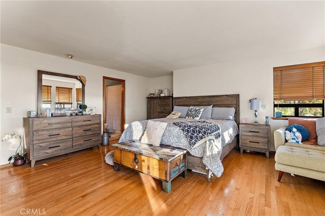 1833 Ogden Drive, Cambria, CA 93428