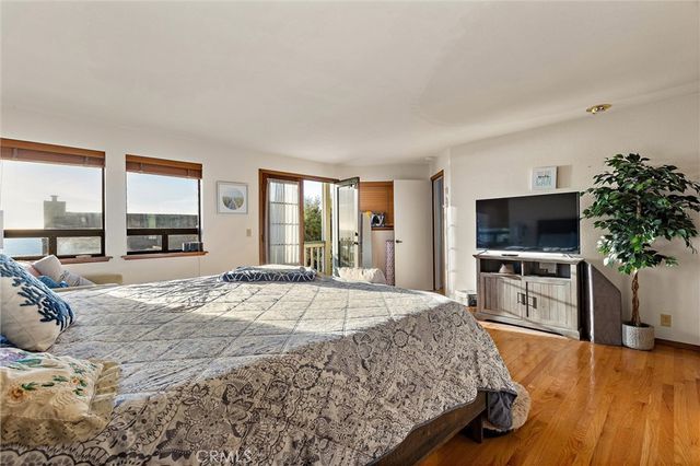 1833 Ogden Drive, Cambria, CA 93428