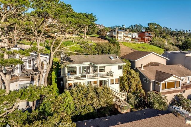 1833 Ogden Drive, Cambria, CA 93428