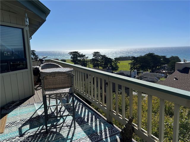 1833 Ogden Drive, Cambria, CA 93428