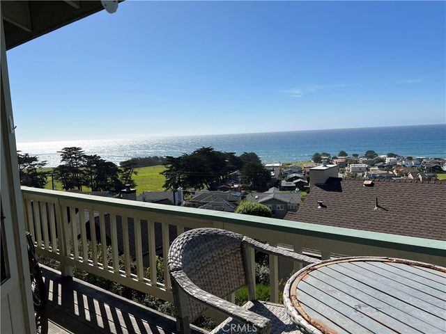 1833 Ogden Drive, Cambria, CA 93428