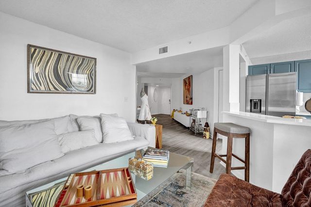 520 SE 5th Avenue 2211, Fort Lauderdale, FL 33301