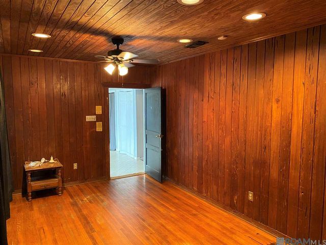 2266 Cloverdale Ave, Baton Rouge, LA 70808