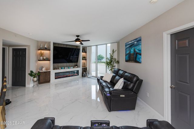 241 Riverside Dr Unit 106, Holly Hill, FL 32117