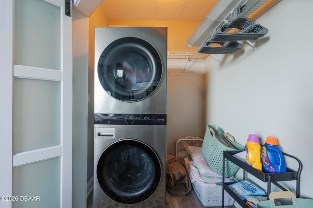 241 Riverside Dr Unit 106, Holly Hill, FL 32117