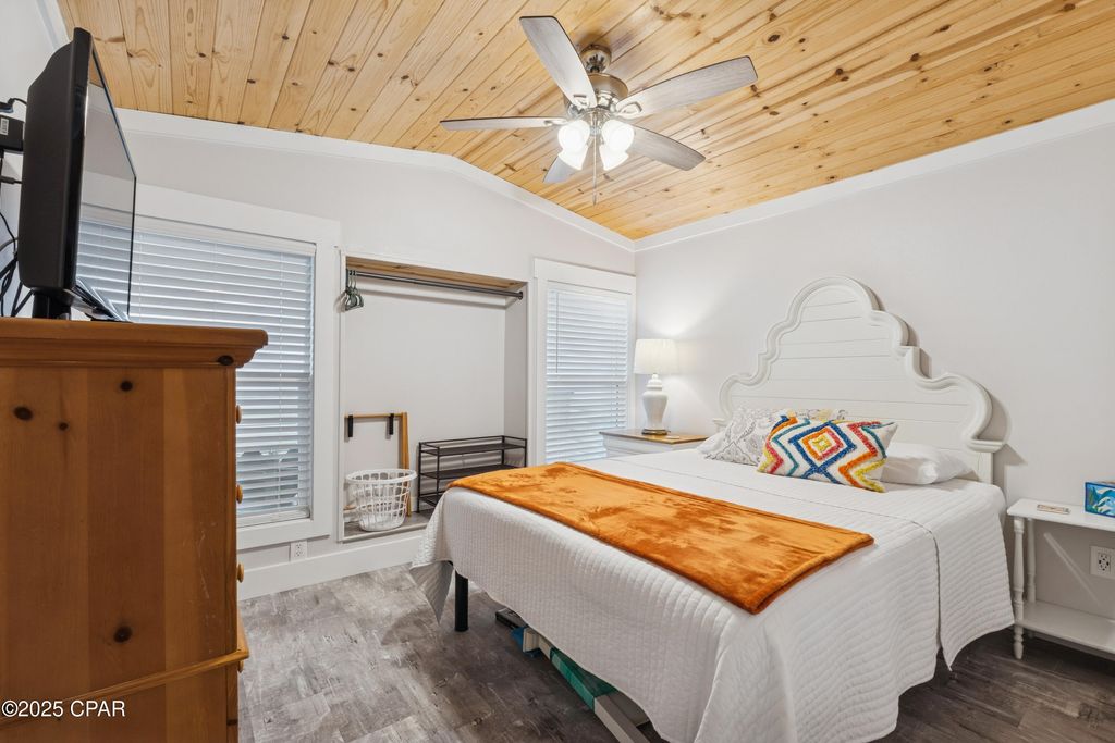 Image 14 of property listing at 608 Seabreeze Drive, Panama City Beach, FL 32408