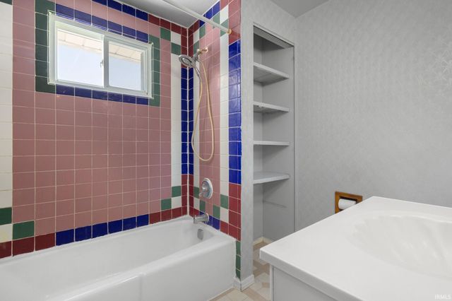 1503 Blanchard Drive, Mishawaka, IN 46544