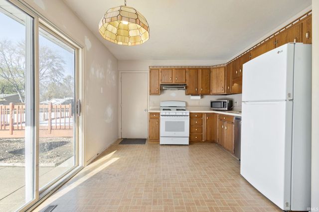 1503 Blanchard Drive, Mishawaka, IN 46544