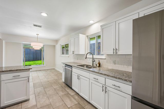 2717 Charlesworth DR, Austin, TX 78745
