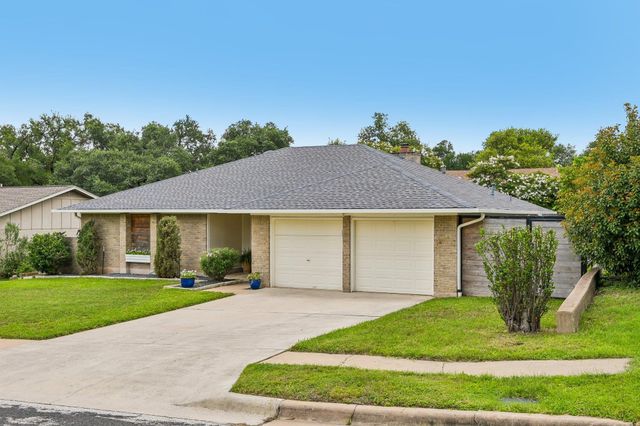 2717 Charlesworth DR, Austin, TX 78745